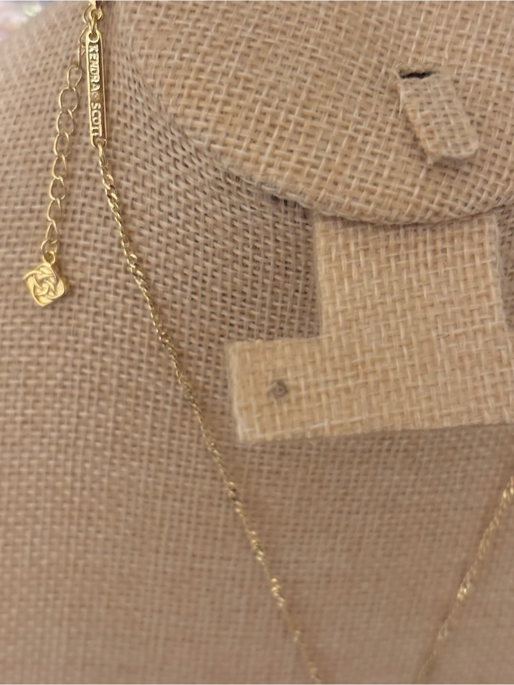 Kendra Scott Gold-Tone Necklace with Pink Rose Pendant - Picture 5 of 6